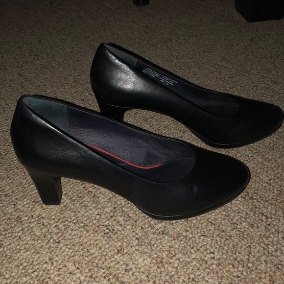 rockport total motion leah bootie